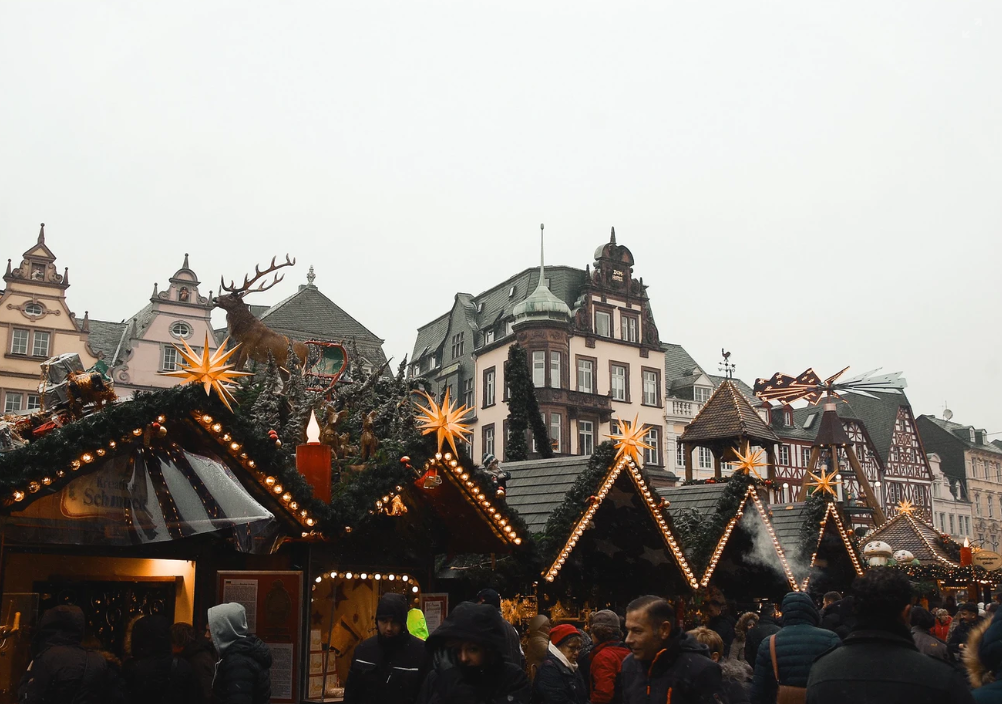 Christmas markets for students